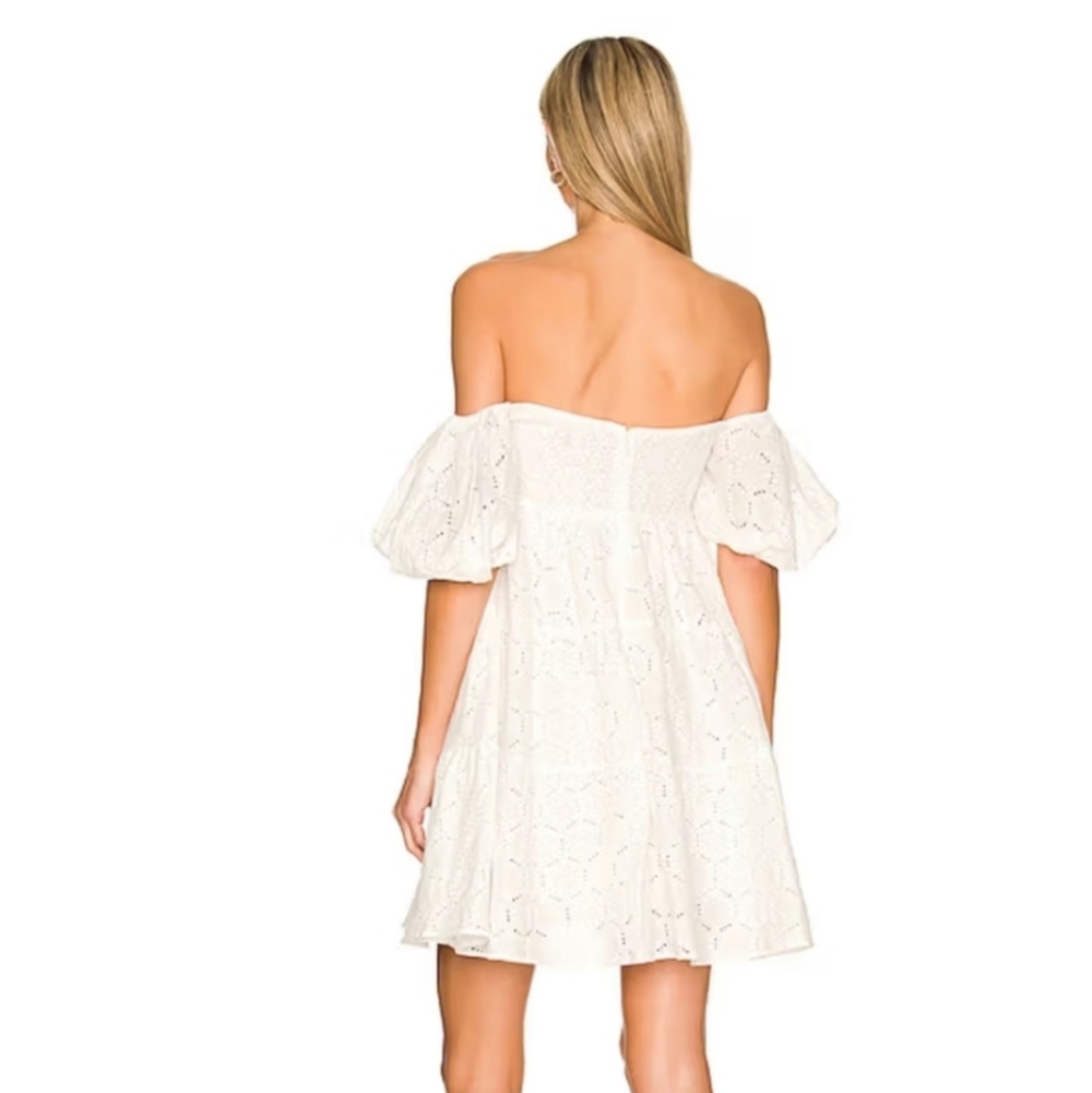 BARDOT by REVOLVE SOPHIA EYELET FABRIC OFF SHOULDERS MINO DRESS FULL LINED LARGE - Picture 3 of 14